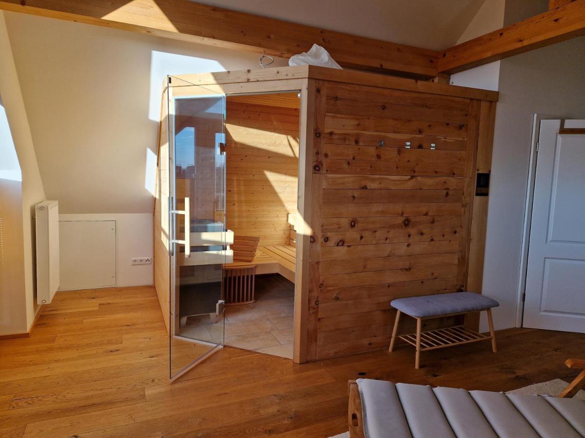 Monteurwohnungen Schmack Apartment